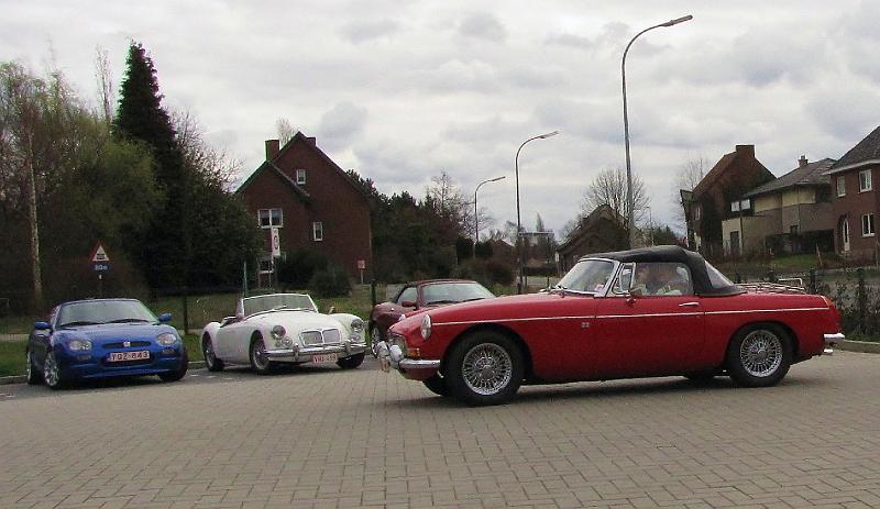MG Openingsrit vertrek De ploeg in Diepenbeek (9).JPG